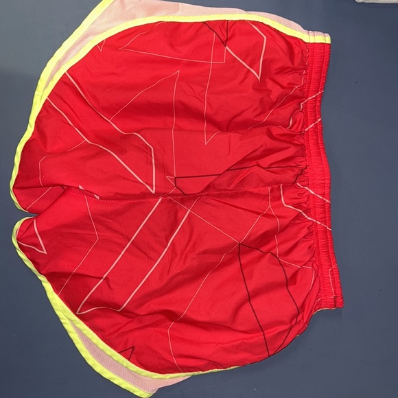 ✔️Nike Shorts - Picture 4 of 6